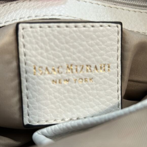 Isaac Mizrahi whit with black stripe clutch - Picture 8 of 13